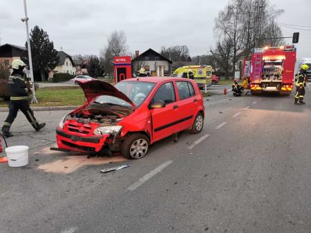 Prometna nesreča v Mostah. Foto: PGD Moste