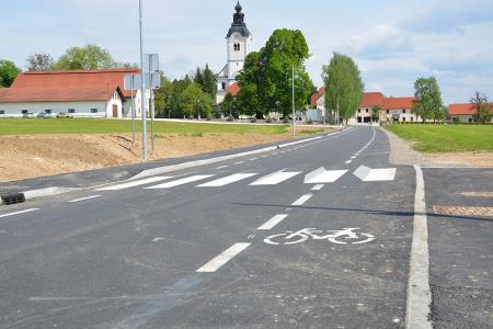 Nova cesta od Klanca proti komendski cerkvi